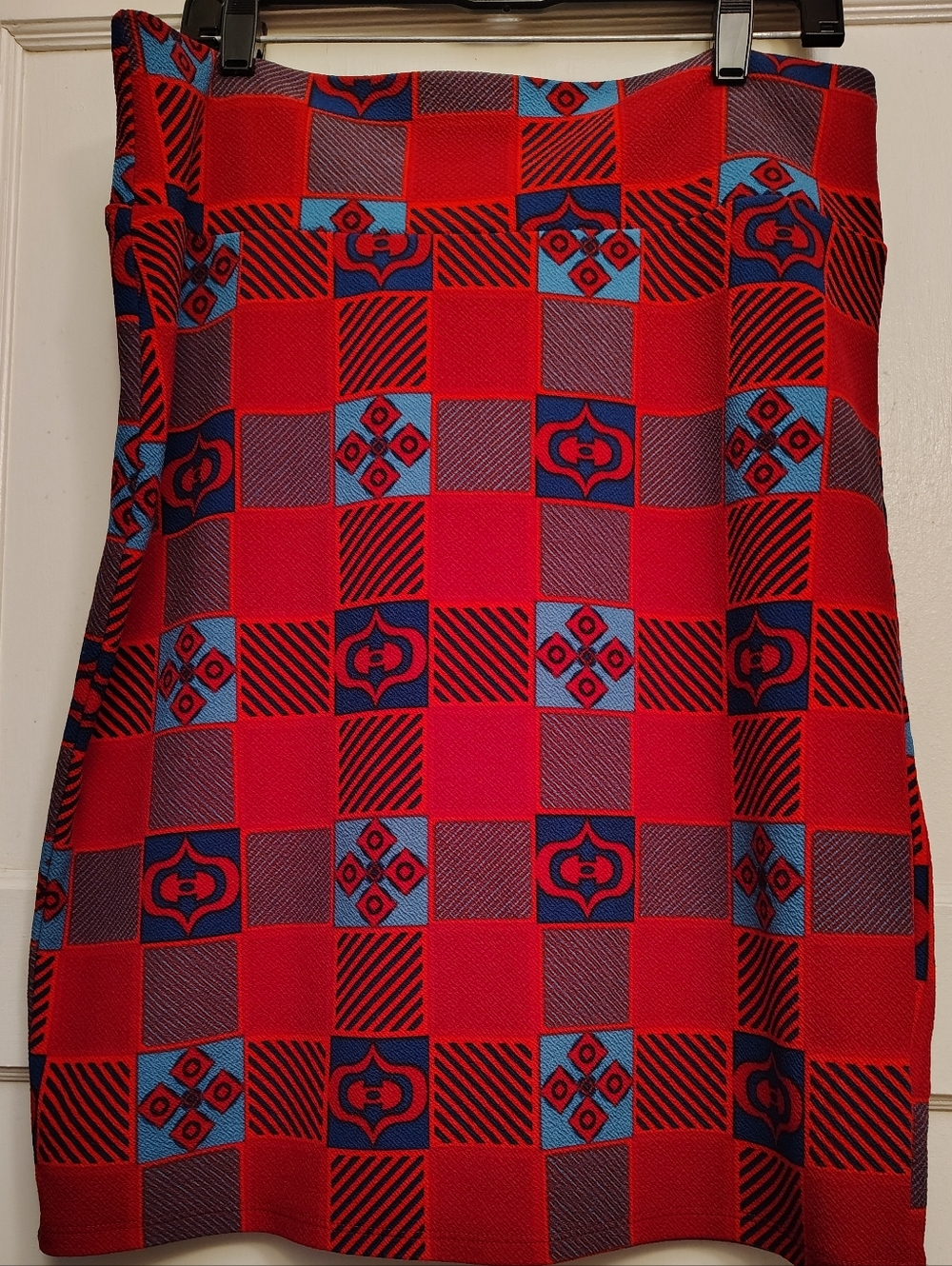 LuLaRoe Pencil Skirt size L